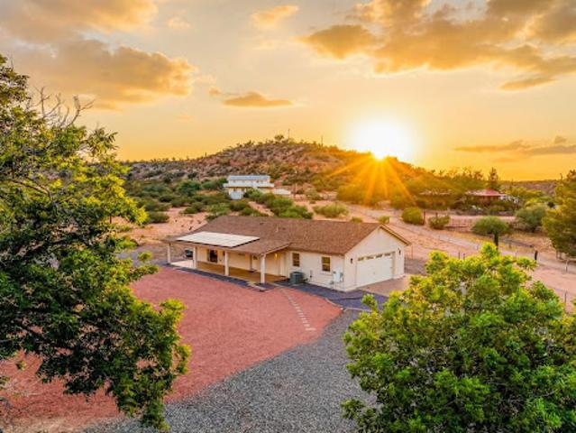 House for sale in Arizona