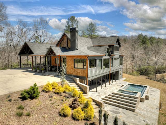 House for sale in Morganton House for sale in Morganton