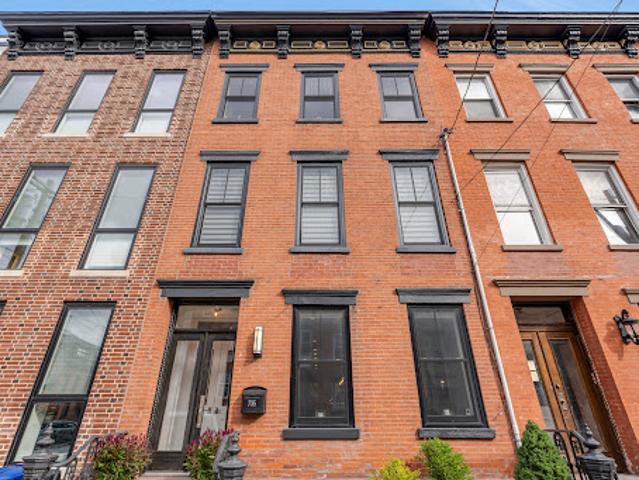 House for sale in Hudson, New Jersey