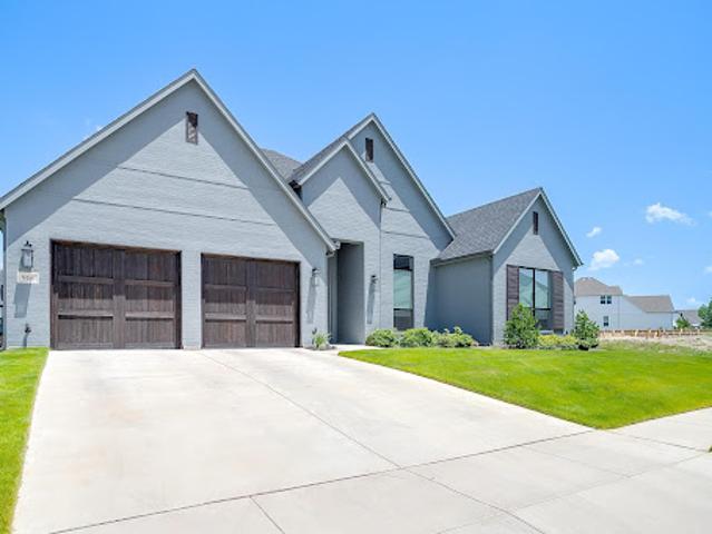 House for rent in Aledo