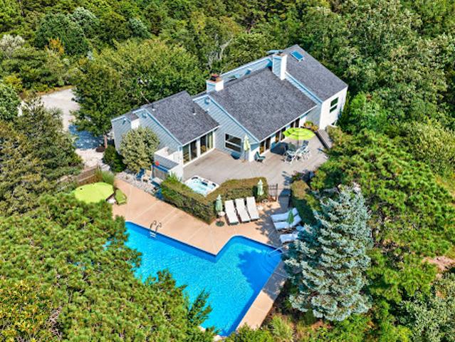 House for sale in North Truro, Massachusetts