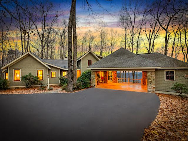 House for sale in Murphy, North Carolina