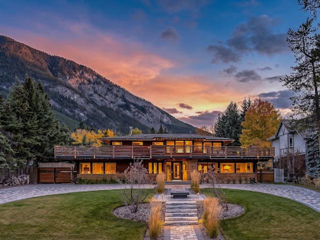 House for sale in Banff