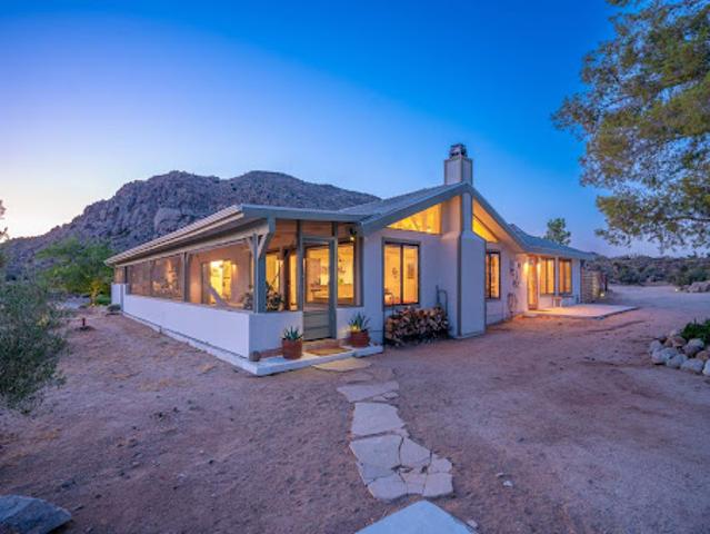 House for sale in Pioneertown, California