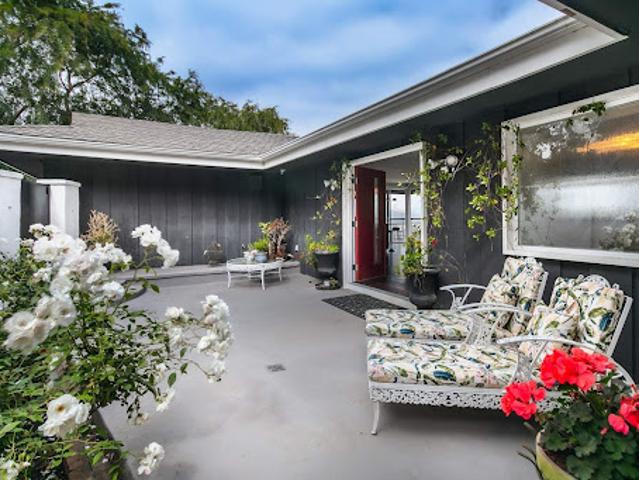 House for sale in Studio City Neighborhood Council District, Canoga Park