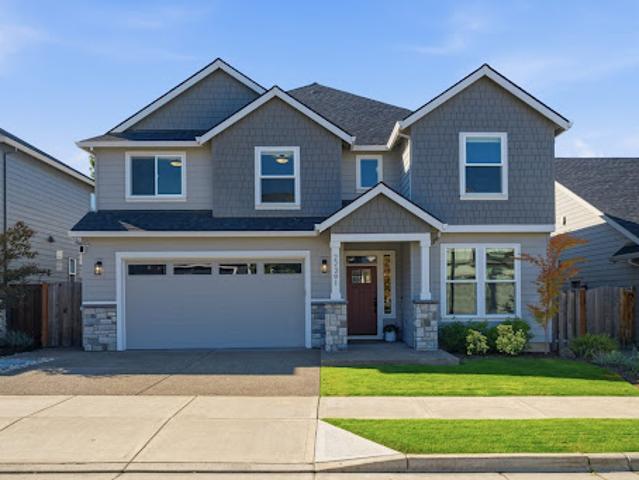 House for sale in Sherwood, Washington County