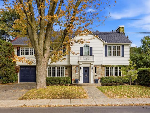 House for sale in Mont-Royal, Montréal (région administrative)