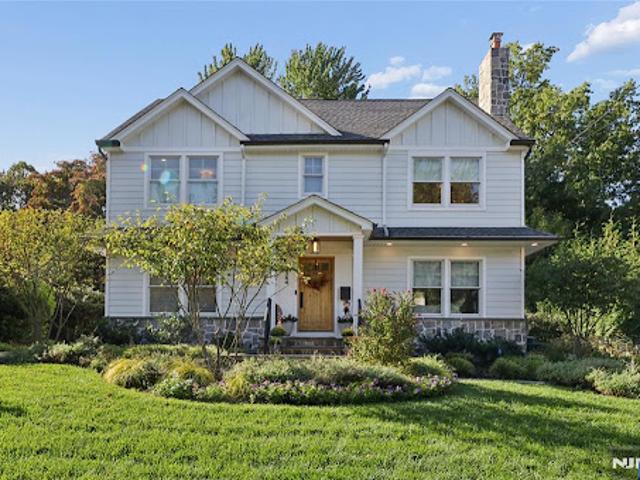 House for sale in Haworth, New Jersey