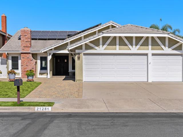 House for sale in Foothill Ranch, California