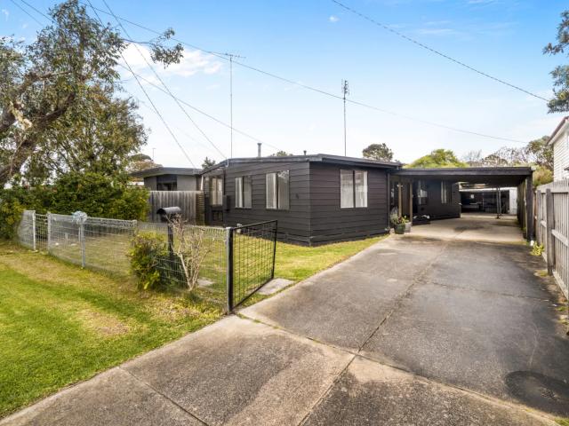 House for rent in Ocean Grove, Victoria
