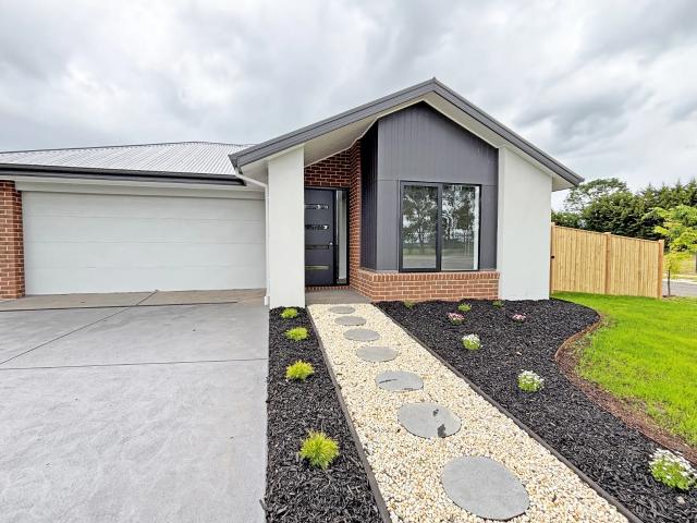 House for rent in Parkside, Warragul