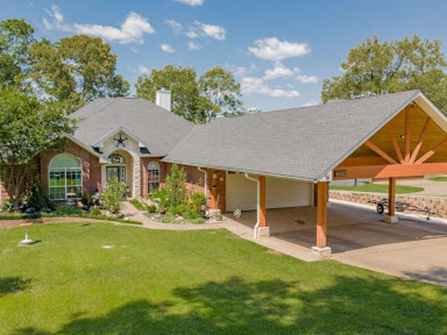 House for sale in Smith, Texas