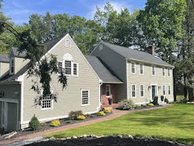House for sale in Bedford