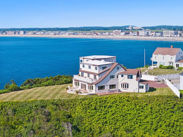 House for sale in New Hampshire