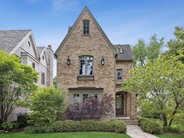 House for sale in Hinsdale, Illinois