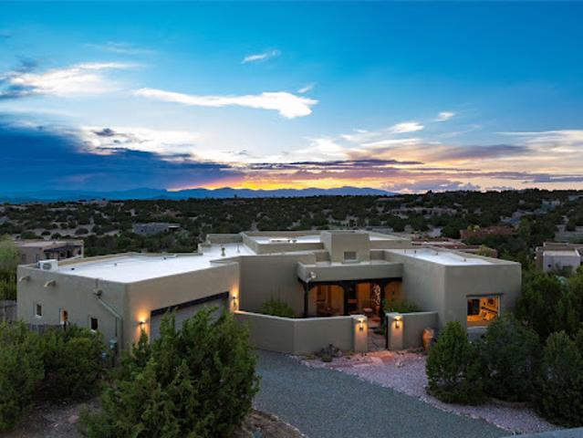 House for sale in Santa Fe, New Mexico