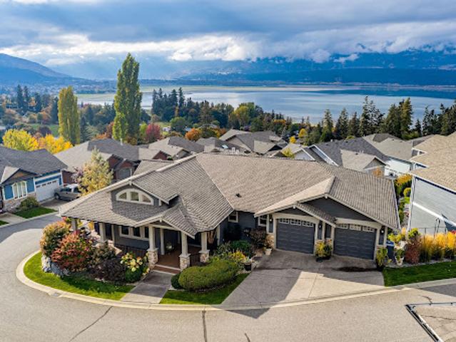 House for sale in Salmon Arm, British Columbia