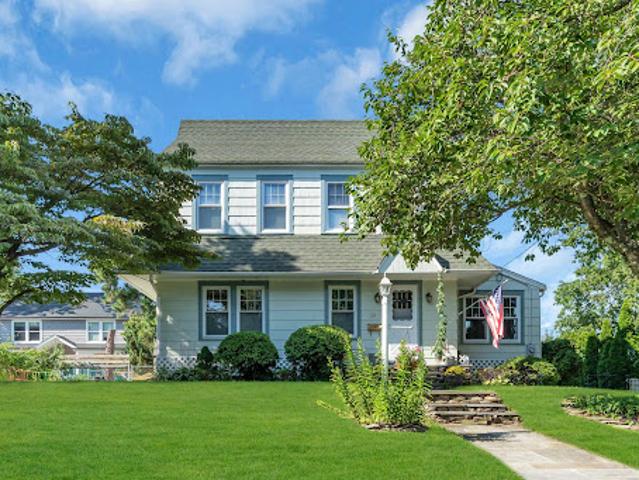 House for sale in Monmouth, New Jersey