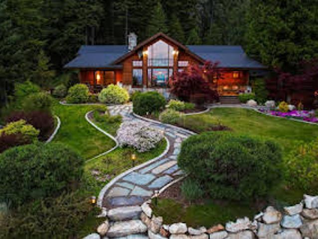 House for sale in Sandpoint