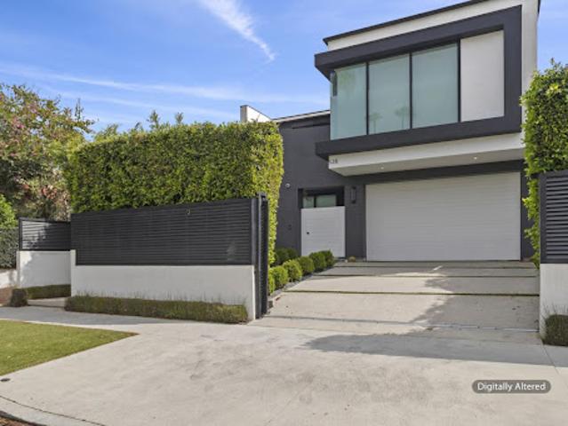 House for sale in Canoga Park, California