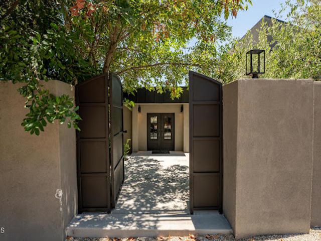 House for sale in Canoga Park, California