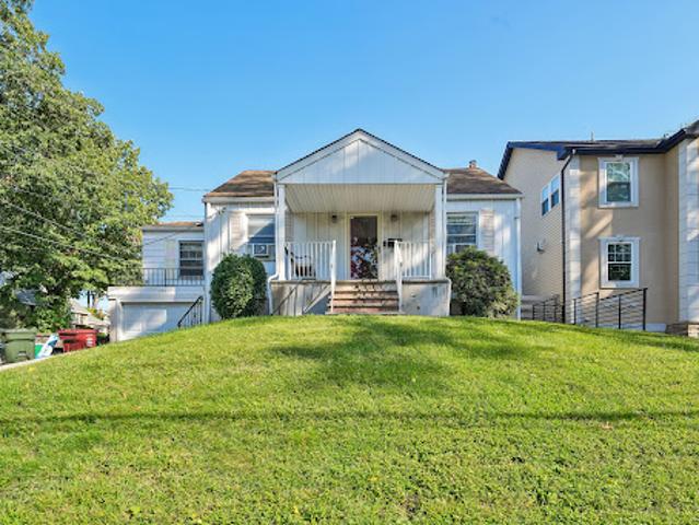 House for sale in Nutley, New Jersey