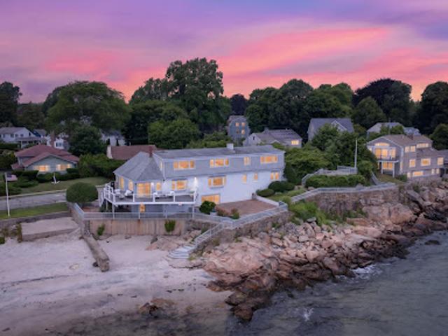 House for sale in New London, Connecticut