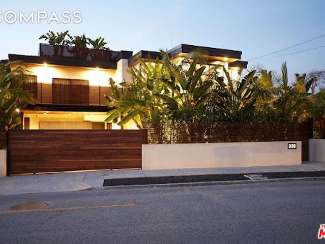 House for sale in Santa Monica, California