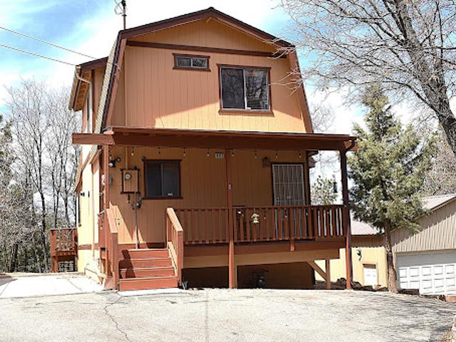 House for sale in Sugarloaf, California