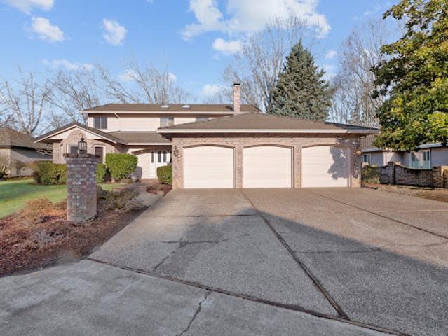 House for sale in Oregonia