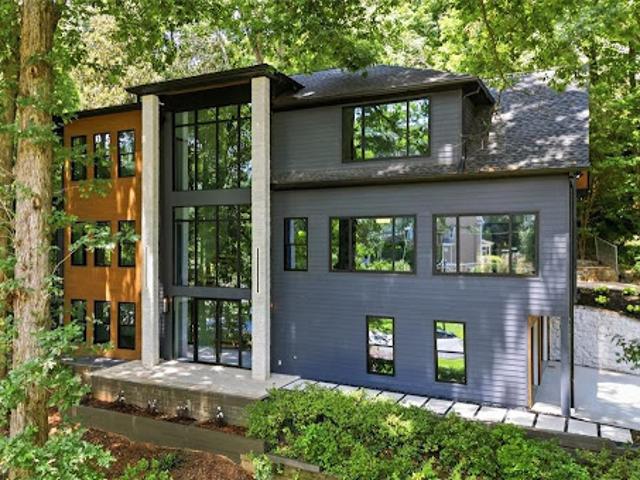 House for sale in Atlanta, Fulton County
