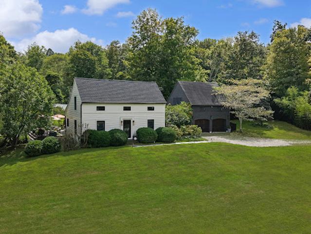 House for sale in Whitehouse Station, New Jersey