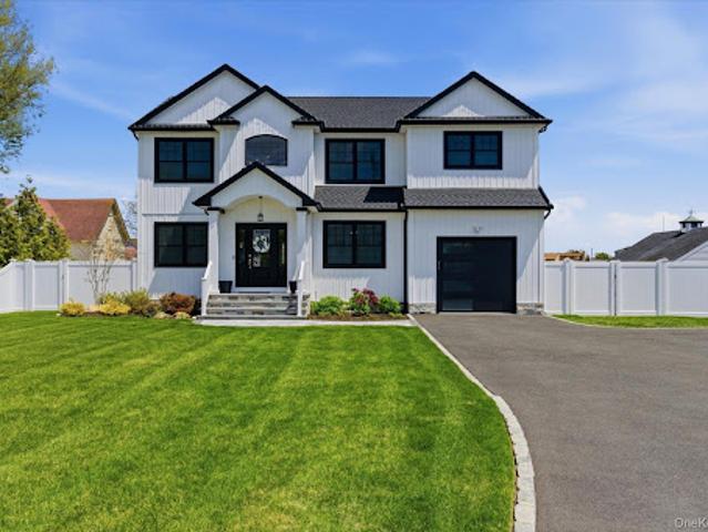 House for sale in Massapequa, Nassau County