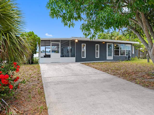 House for sale in Crystal Beach, Florida
