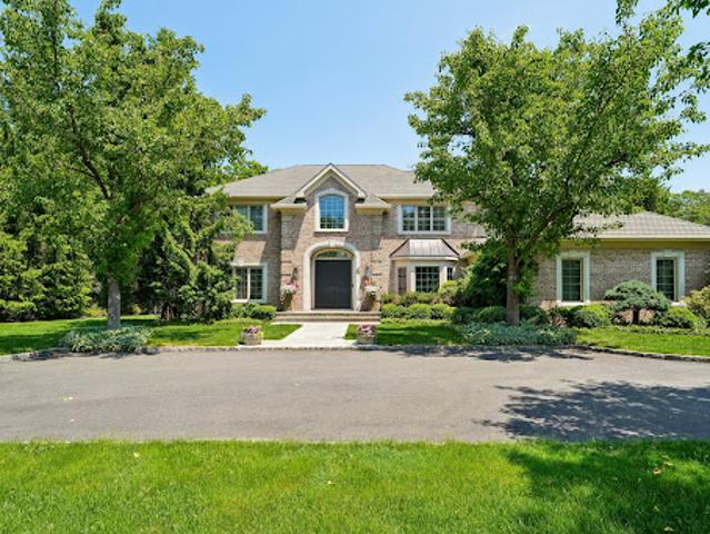 House for sale in Livingston, New Jersey