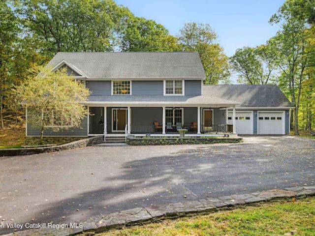 House for sale in Lloyd, New York