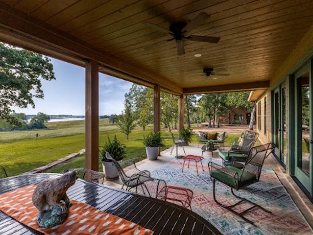 House for sale in Fannin, Texas