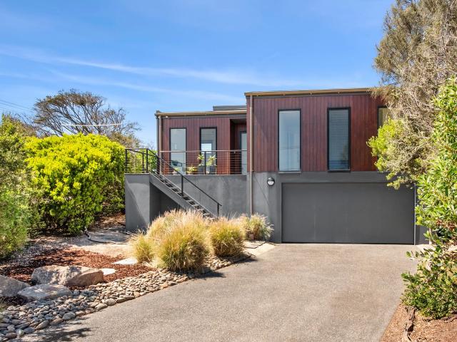 House for rent in Blairgowrie, Melbourne