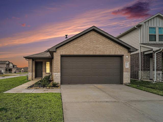 House for sale in Conroe