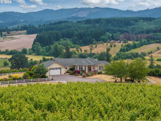 House for sale in Oregonia