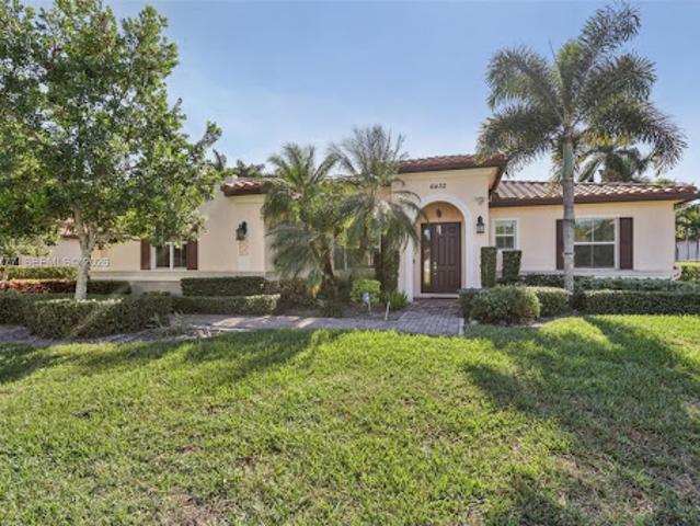 House for sale in Davie, Florida