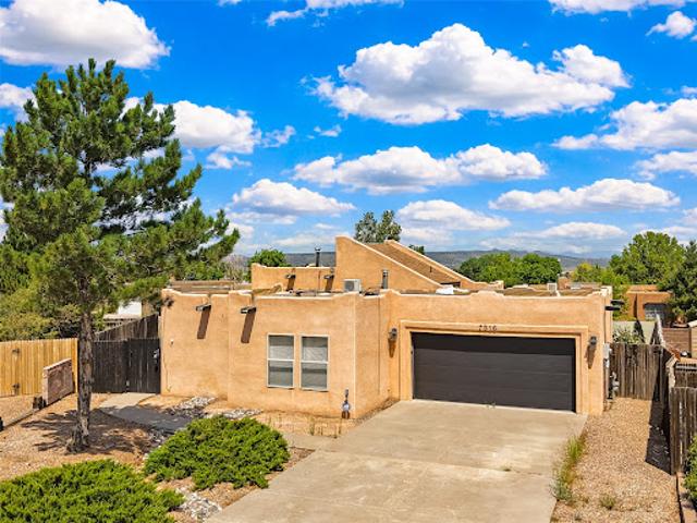 House for sale in Santa Fe, Santa Fe County