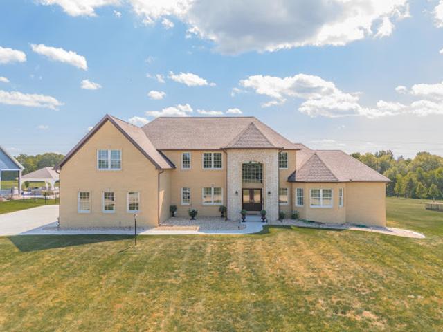 House for sale in Mclean, Illinois