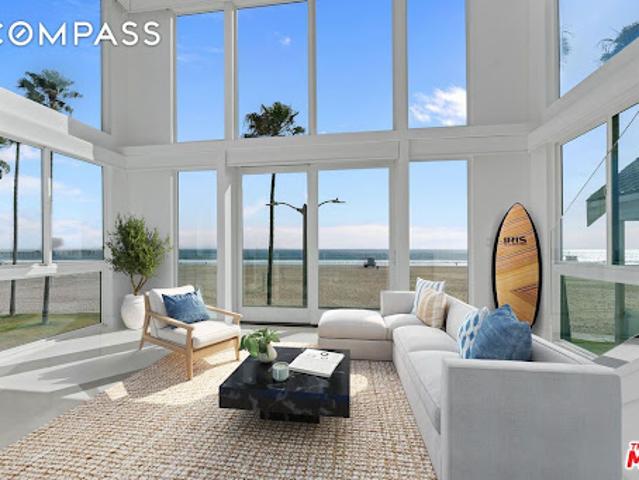 House for sale in Canoga Park, California