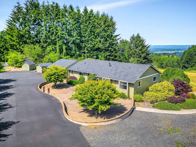 House for sale in Oregonia