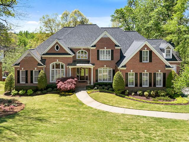House for sale in Lilburn, Georgia
