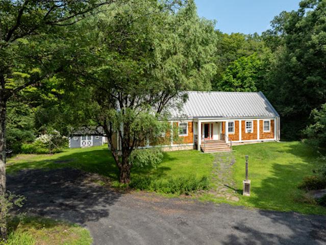 House for sale in Bloomington, New York