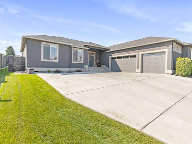 House for sale in West Richland, Washington