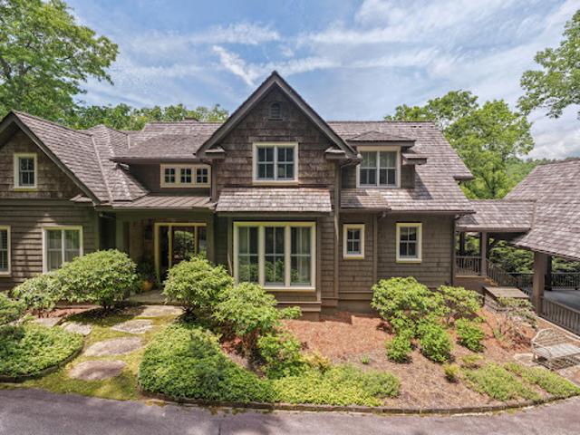 House for sale in Cashiers, Jackson County