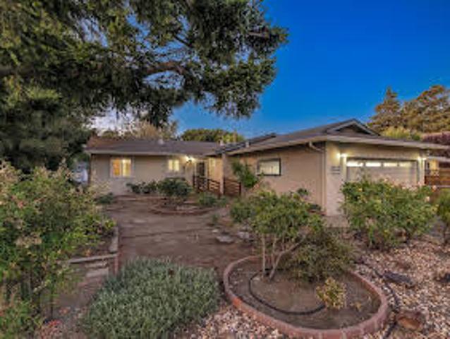 House for sale in Redwood City
